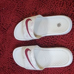 Ladies Nike slip on